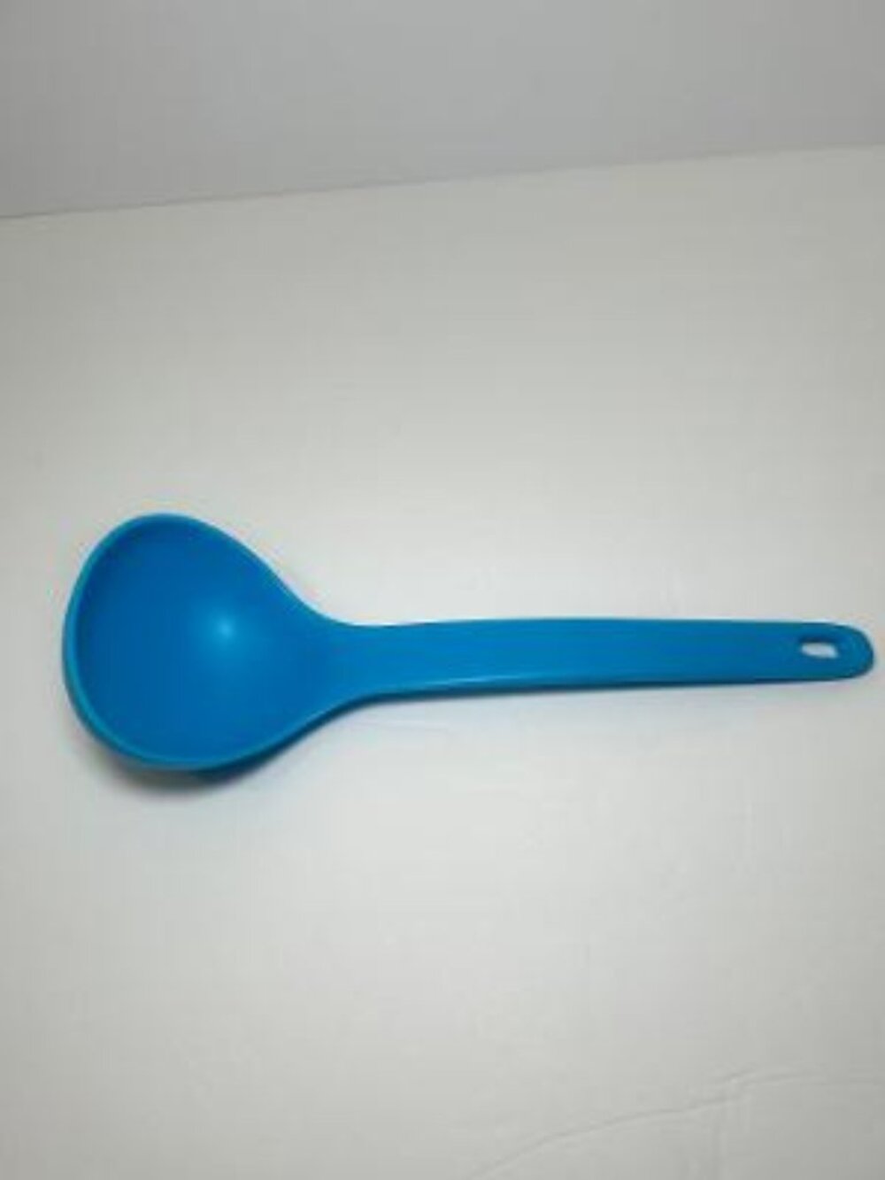 Tupperware Ladle in Aqua Blue Legacy Serving Ladle Scoop Spoon Rare